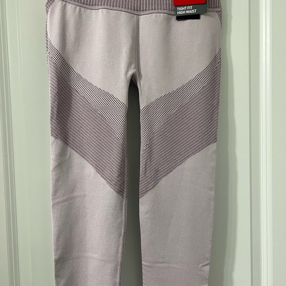 💜Final Drop💜Puma Fit High Waist Pants - Picture 3 of 9